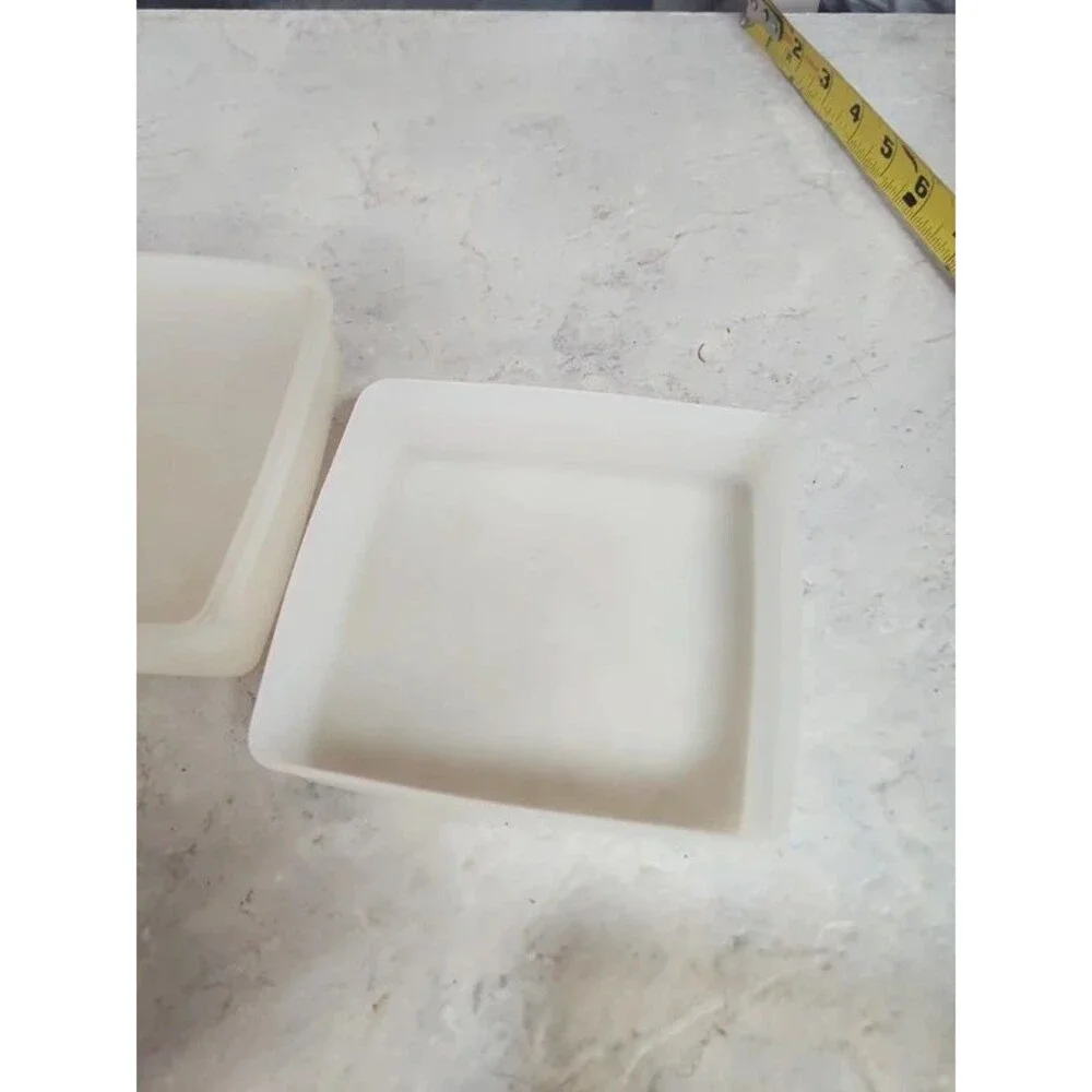 Tupperware square away set of 2